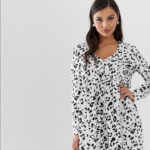 🌸NWOT ASOS DESIGN Petite smock mini dress🌸